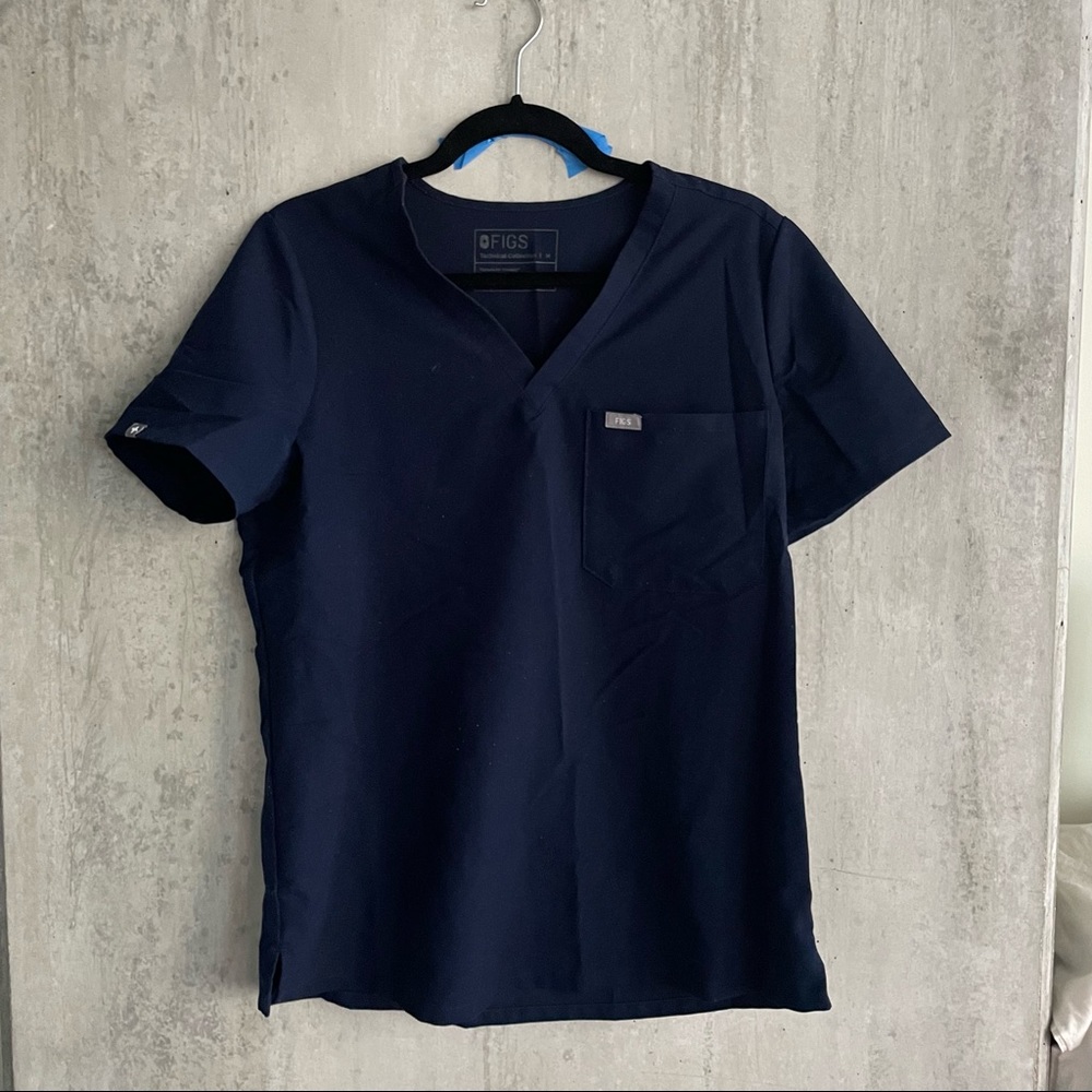 FIGS True Navy Catrina Scrub Top